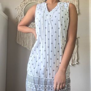 v neck tie shift dress